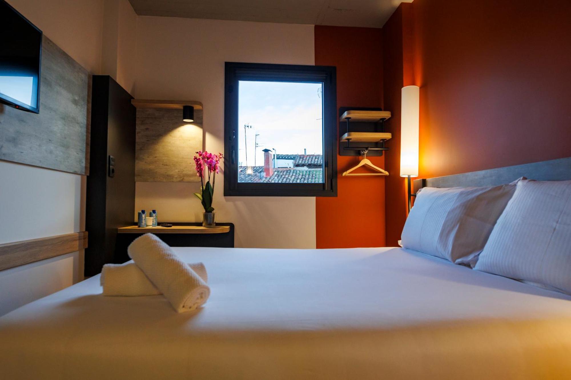 Ibis Budget Logrono Centro Exterior foto